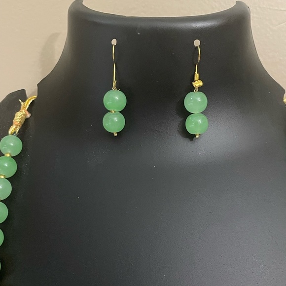 Mint green beads necklace bollywood necklace set - Picture 6 of 7
